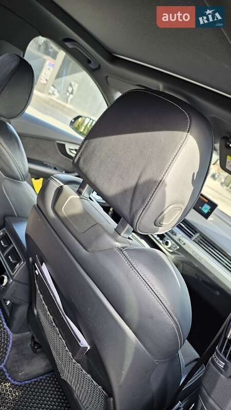 Позашляховик / Кросовер Audi Q7 2019 в Івано-Франківську