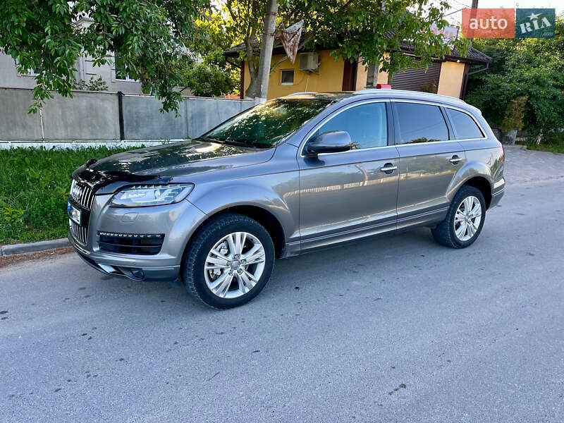 Внедорожник / Кроссовер Audi Q7 2013 в Каменец-Подольском