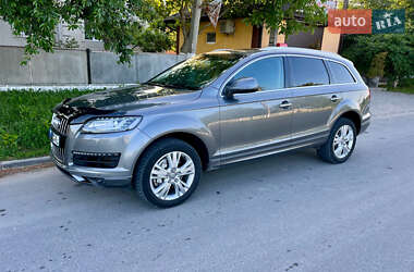 Внедорожник / Кроссовер Audi Q7 2013 в Каменец-Подольском