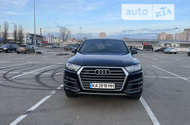 Внедорожник / Кроссовер Audi Q7 2017 в Киеве