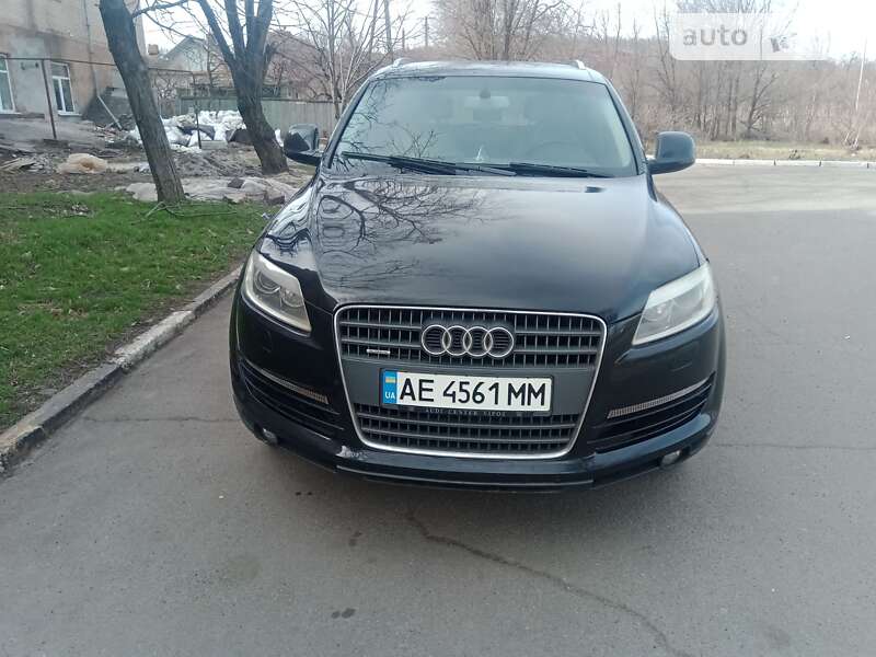 Внедорожник / Кроссовер Audi Q7 2007 в Кривом Роге