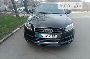 Внедорожник / Кроссовер Audi Q7 2007 в 