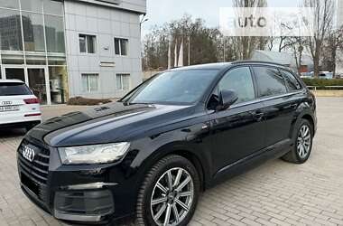 Позашляховик / Кросовер Audi Q7 2018 в Києві