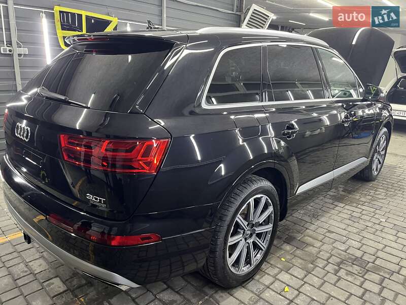 Внедорожник / Кроссовер Audi Q7 2016 в Киеве фото 64 Внедорожник / Кроссовер Audi Q7 2016 в Киеве
