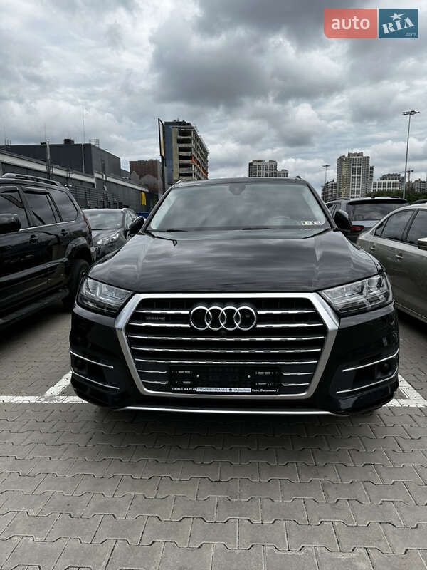 Audi Q7 2016