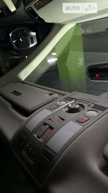Позашляховик / Кросовер Audi Q7 2012 в Львові
