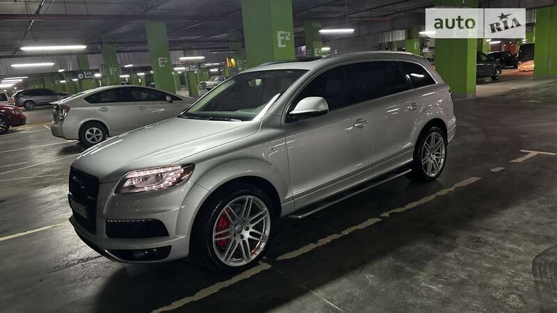 Позашляховик / Кросовер Audi Q7 2012 в Львові
