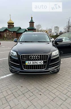 Позашляховик / Кросовер Audi Q7 2011 в Києві