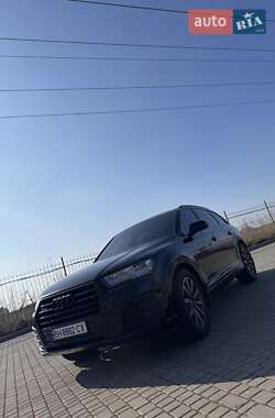 Внедорожник / Кроссовер Audi Q7 2016 в Одессе