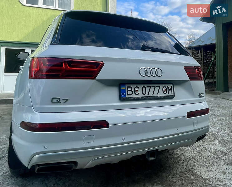 Внедорожник / Кроссовер Audi Q7 2018 в Трускавце