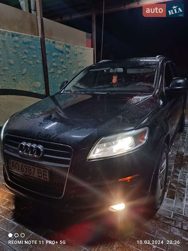 Внедорожник / Кроссовер Audi Q7 2007 в Хусте