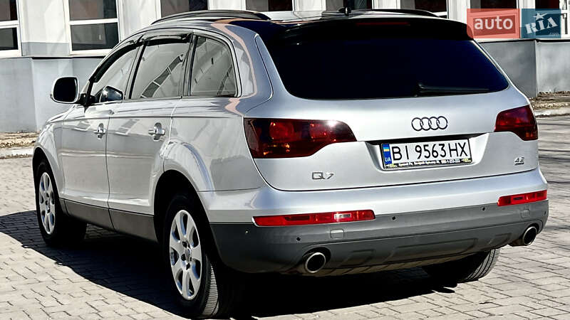 Внедорожник / Кроссовер Audi Q7 2007 в Запорожье