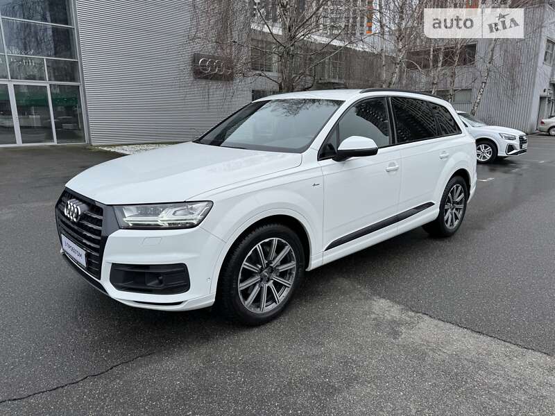 Audi Q7 2016