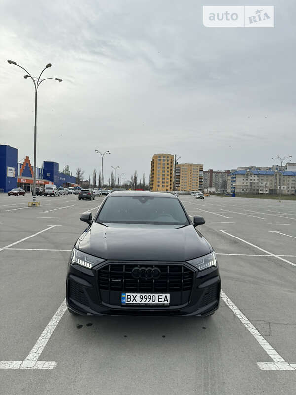 Внедорожник / Кроссовер Audi Q7 2022 в Каменец-Подольском