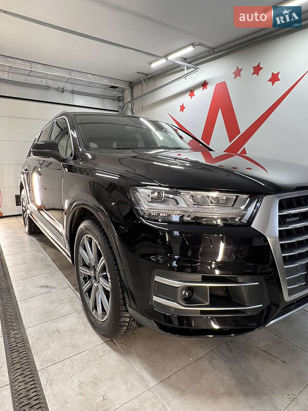 Audi Q7 2018
