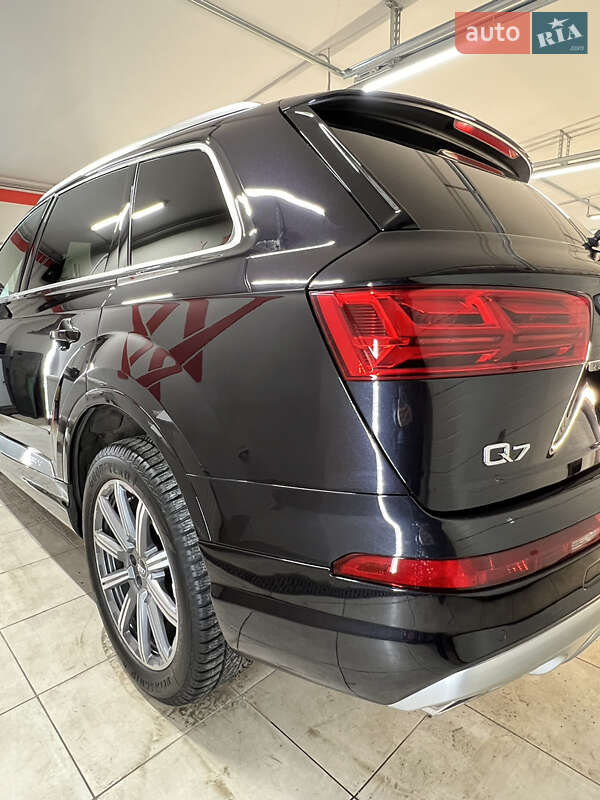 Внедорожник / Кроссовер Audi Q7 2018 в Харькове фото 7 Внедорожник / Кроссовер Audi Q7 2018 в Харькове