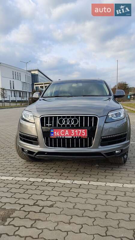 Внедорожник / Кроссовер Audi Q7 2015 в Бродах
