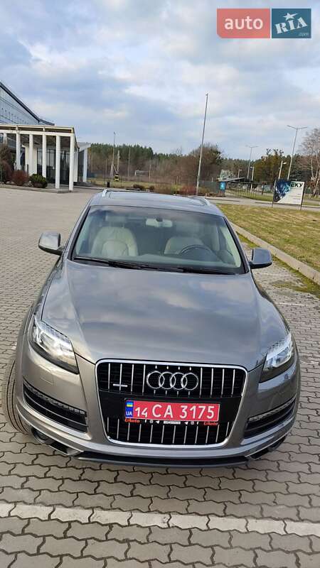 Внедорожник / Кроссовер Audi Q7 2015 в Бродах