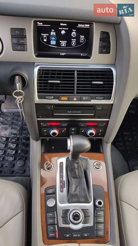 Внедорожник / Кроссовер Audi Q7 2015 в Бродах