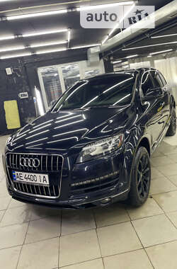 Позашляховик / Кросовер Audi Q7 2012 в Павлограді