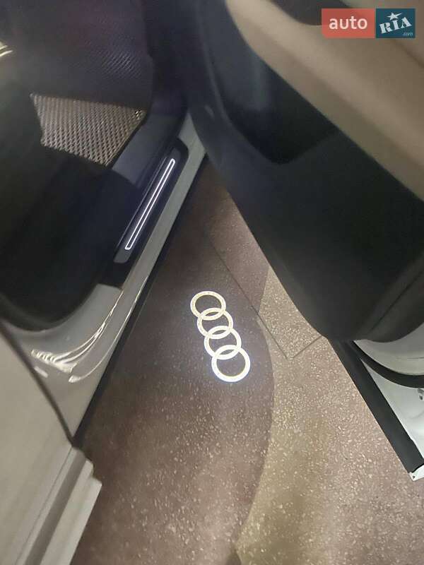 Внедорожник / Кроссовер Audi Q7 2020 в Тернополе