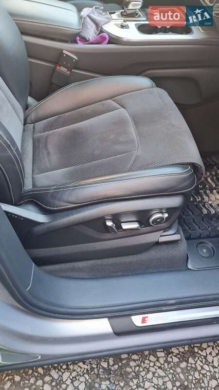 Внедорожник / Кроссовер Audi Q7 2018 в Рахове