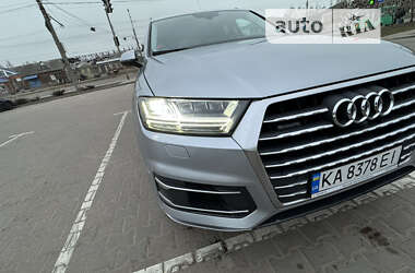 Внедорожник / Кроссовер Audi Q7 2018 в Сумах