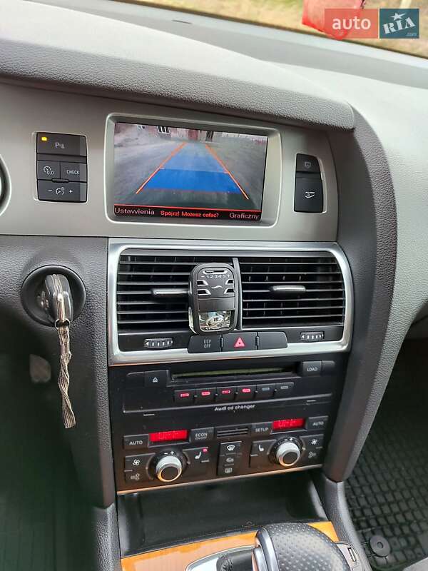 Позашляховик / Кросовер Audi Q7 2007 в Дрогобичі