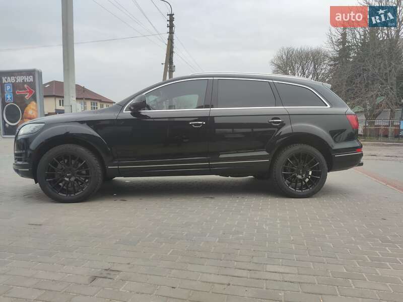 Audi Q7 2011