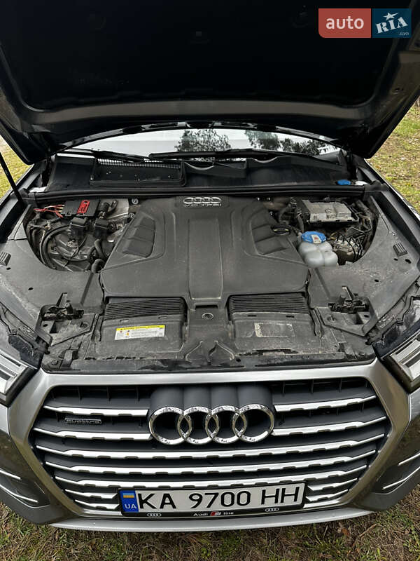 Внедорожник / Кроссовер Audi Q7 2016 в Броварах