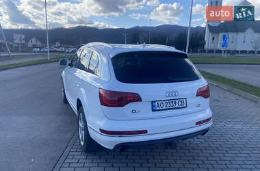 Позашляховик / Кросовер Audi Q7 2011 в Хусті