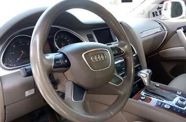 Позашляховик / Кросовер Audi Q7 2013 в Городку