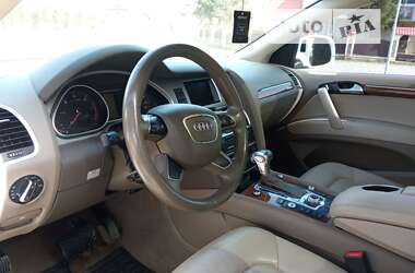 Позашляховик / Кросовер Audi Q7 2013 в Городку