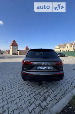 Позашляховик / Кросовер Audi Q7 2016 в Бережанах