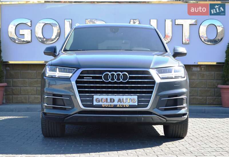 Внедорожник / Кроссовер Audi Q7 2017 в Одессе