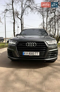 Внедорожник / Кроссовер Audi Q7 2019 в Киеве