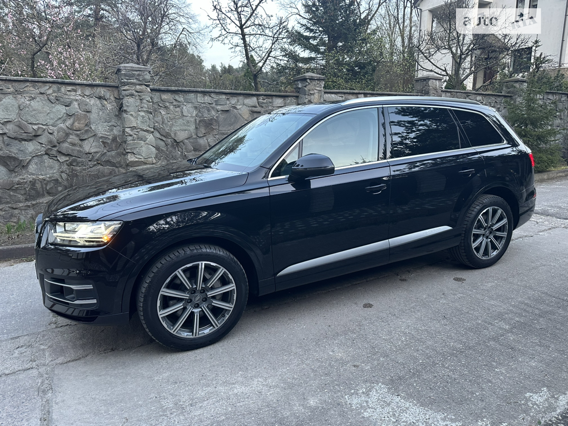 2017 Audi Q7 - мініатюра 2