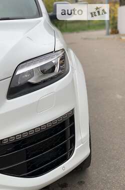 Внедорожник / Кроссовер Audi Q7 2015 в 