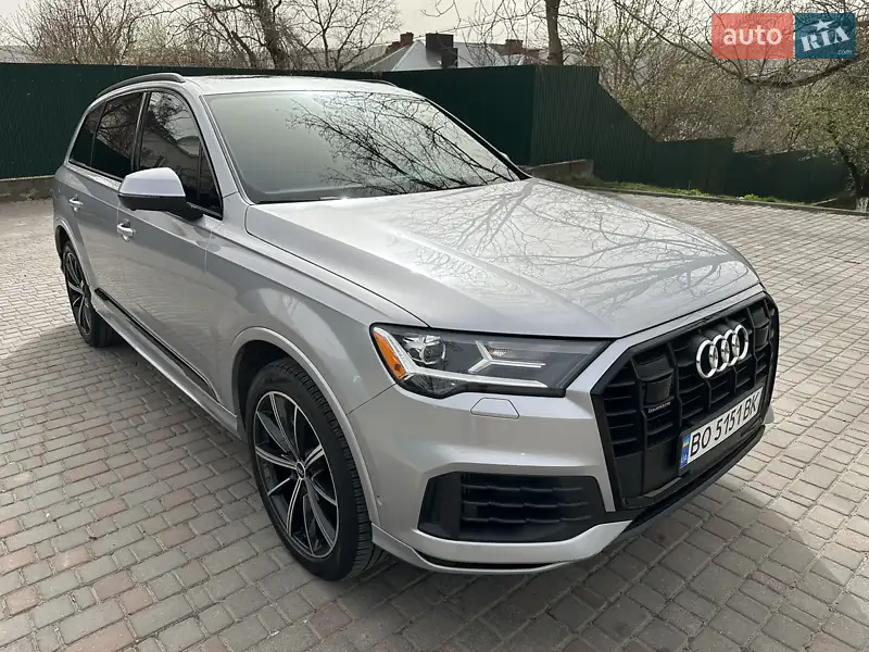 Audi Q7