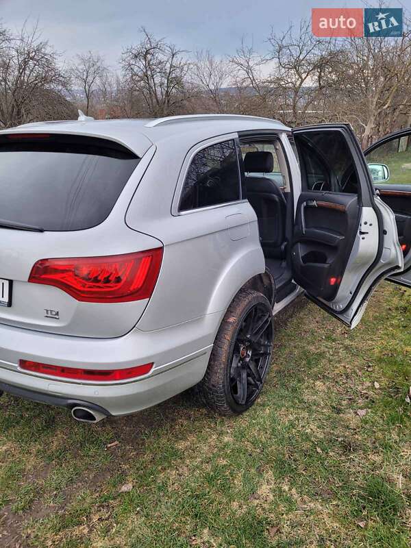 Внедорожник / Кроссовер Audi Q7 2013 в Тернополе