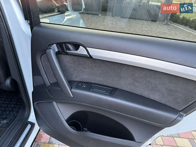 Внедорожник / Кроссовер Audi Q7 2014 в Ровно фото 24 Внедорожник / Кроссовер Audi Q7 2014 в Ровно