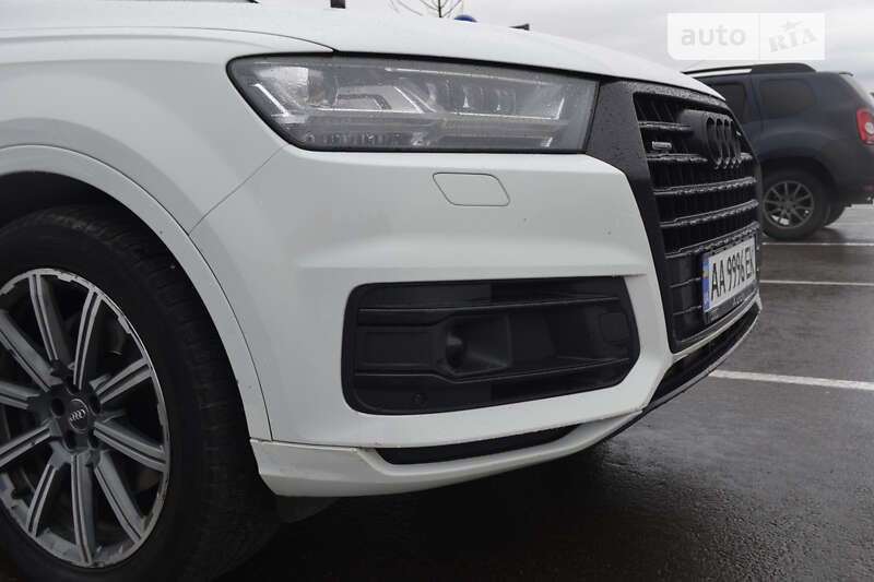 Внедорожник / Кроссовер Audi Q7 2018 в Ровно