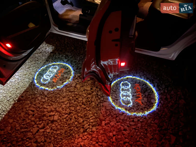 Внедорожник / Кроссовер Audi Q7 2015 в Тернополе фото 9 Внедорожник / Кроссовер Audi Q7 2015 в Тернополе