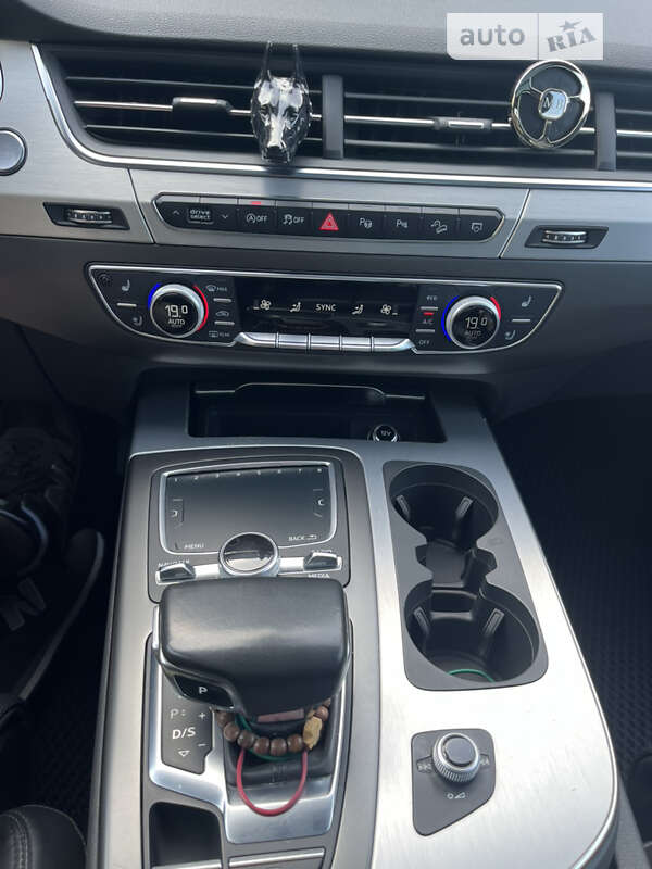 Внедорожник / Кроссовер Audi Q7 2017 в Тернополе фото 17 Внедорожник / Кроссовер Audi Q7 2017 в Тернополе