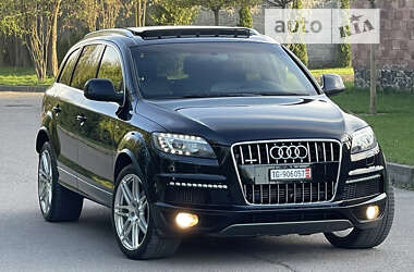 Внедорожник / Кроссовер Audi Q7 2014 в 