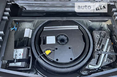 Внедорожник / Кроссовер Audi Q7 2014 в 