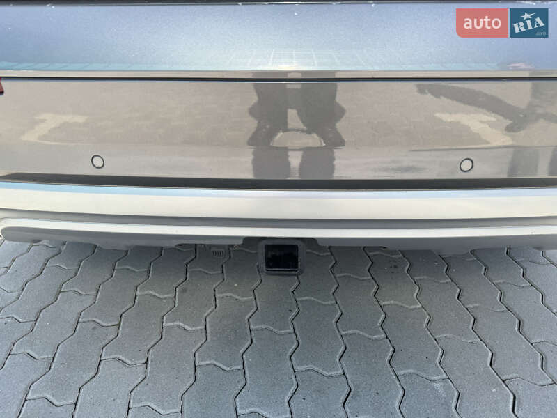 Внедорожник / Кроссовер Audi Q7 2016 в Львове
