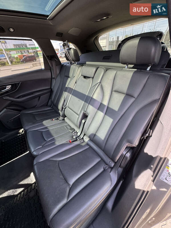 Внедорожник / Кроссовер Audi Q7 2016 в Львове