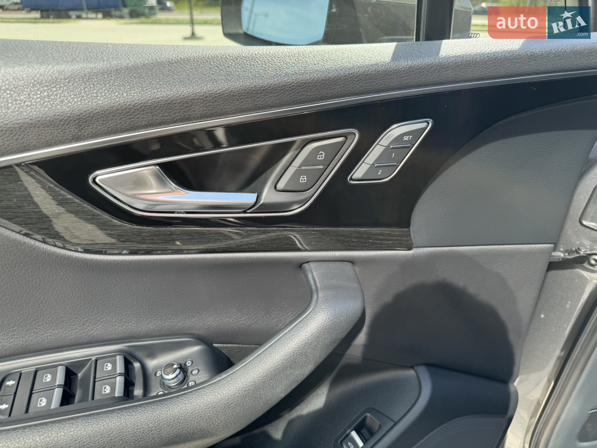 2016 Audi Q7 - мініатюра 26