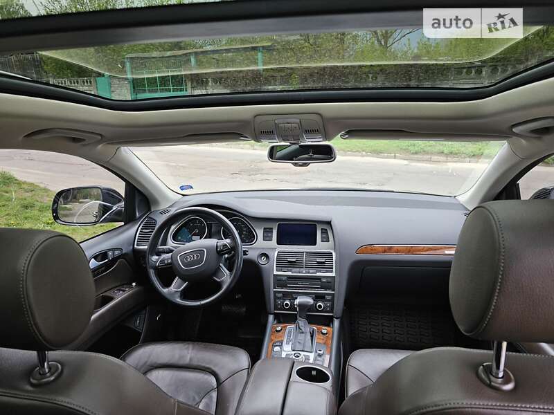 Внедорожник / Кроссовер Audi Q7 2015 в Киеве фото 18 Внедорожник / Кроссовер Audi Q7 2015 в Киеве